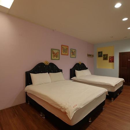 Bears Line B&B Train Station Hualien City Exterior foto